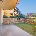 Apartmentsgarda - Corte Sant'andrea Apartmán Lazise