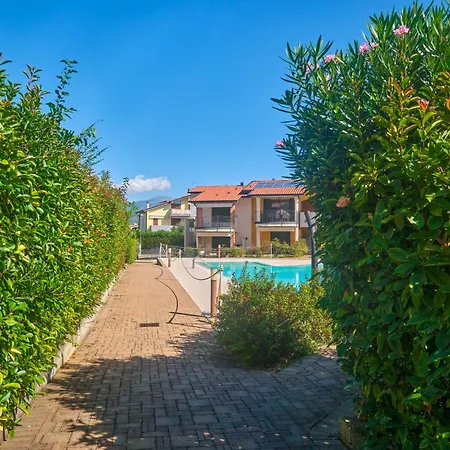 Apartmentsgarda - Corte Sant'andrea Appartamento